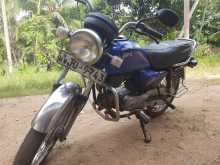 Hero-Honda CD Dawn 2004 Motorbike