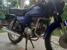 https://riyasewana.com/uploads/hero-honda-cd-dawn-127535213174.jpg