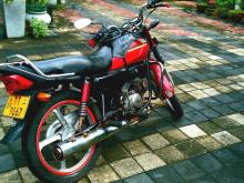 https://riyasewana.com/uploads/hero-honda-cd-dawn-14657236095.jpg