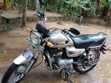 https://riyasewana.com/uploads/hero-honda-cd-dawn-2016024013873.jpg