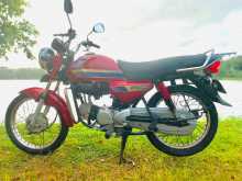 https://riyasewana.com/uploads/hero-honda-cd-dawn-201927184143.jpg