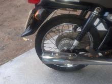 https://riyasewana.com/uploads/hero-honda-cd-dawn-212043076046.jpg