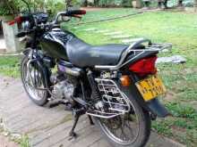 https://riyasewana.com/uploads/hero-honda-cd-dawn-221001024783.jpg