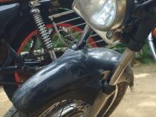 https://riyasewana.com/uploads/hero-honda-cd-dawn-231500086345.jpg