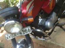 Hero-Honda Cd Dawn 2004 Motorbike