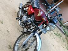 Hero-Honda Cd Dawn 2005 Motorbike