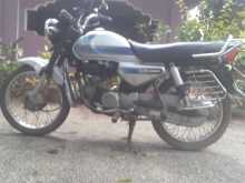 https://riyasewana.com/uploads/hero-honda-cd-dawn-51731004093.jpg