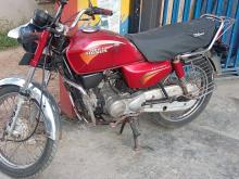 Hero-Honda Cd Dawn 2005 Motorbike