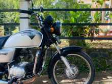 Hero-Honda Cd Dawn 2005 Motorbike