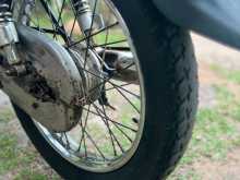 https://riyasewana.com/uploads/hero-honda-cd-deluxe-111080913062.jpg