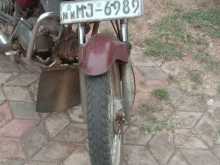 Hero-Honda CD Deluxe 100 2005 Motorbike