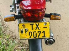 https://riyasewana.com/uploads/hero-honda-cd-deluxe-2212505624762.jpg