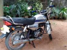 https://riyasewana.com/uploads/hero-honda-cd-down-1611521122633.jpg