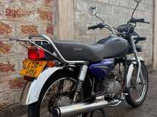 https://riyasewana.com/uploads/hero-honda-cd-down-418421713493.jpg