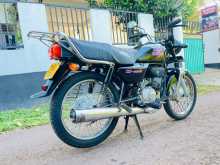 https://riyasewana.com/uploads/hero-honda-cd-down-515024113412.jpg