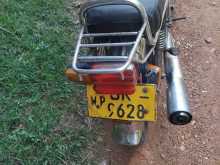 Hero-Honda Cd100 2004 Motorbike