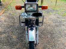 Hero-Honda Cd100 2003 Motorbike