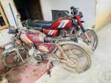 https://riyasewana.com/uploads/hero-honda-cd100ss-1017544822242.jpg
