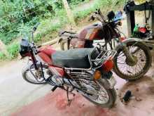 Hero-Honda CD100ss 1998 Motorbike