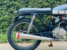 https://riyasewana.com/uploads/hero-honda-cg125-311503574132.jpg