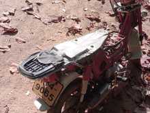 https://riyasewana.com/uploads/hero-honda-chali-121622244033.jpg