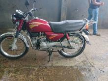 Hero-Honda CD Dawn 2004 Motorbike