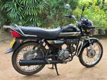 https://riyasewana.com/uploads/hero-honda-dawn-171631104842.jpg