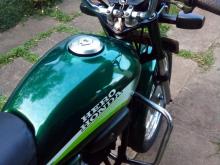 https://riyasewana.com/uploads/hero-honda-dawn-218554119774.jpg