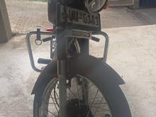 Hero-Honda CD Deluxe 2005 Motorbike