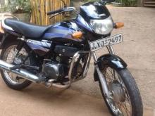Hero-Honda Deluxe 2012 Motorbike