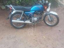 https://riyasewana.com/uploads/hero-honda-dewon-101954561315251.jpg