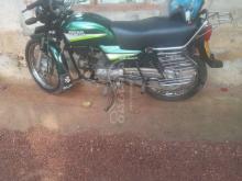 https://riyasewana.com/uploads/hero-honda-dewon-28649171349288.jpg