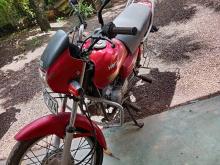 Hero-Honda CD Deluxe 2006 Motorbike