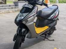 https://riyasewana.com/uploads/hero-honda-dio-1311005113532.jpg