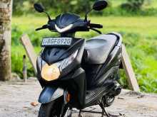 https://riyasewana.com/uploads/hero-honda-dio-14642284172.jpg