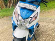 https://riyasewana.com/uploads/hero-honda-dio-1620090422512.jpg