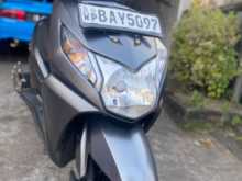 https://riyasewana.com/uploads/hero-honda-dio-1811191713862.jpg