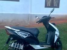 https://riyasewana.com/uploads/hero-honda-dio-1820181413362.jpg