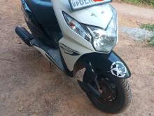 https://riyasewana.com/uploads/hero-honda-dio-201840476334.jpg