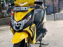 https://riyasewana.com/uploads/hero-honda-dio-231441274282.jpg