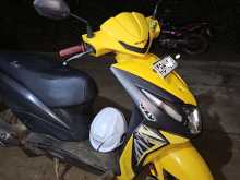 https://riyasewana.com/uploads/hero-honda-dio-232046244332.jpg