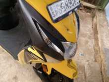 https://riyasewana.com/uploads/hero-honda-dio-25544334302.jpg