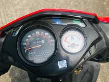 https://riyasewana.com/uploads/hero-honda-dio-26244613544.jpg