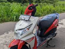 https://riyasewana.com/uploads/hero-honda-dio-2909084052.jpg