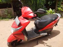 https://riyasewana.com/uploads/hero-honda-dio-301313056025.jpg