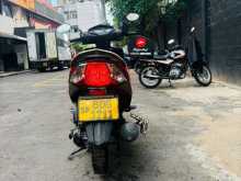https://riyasewana.com/uploads/hero-honda-dio-302332264012.jpg