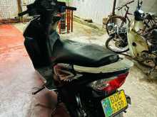 https://riyasewana.com/uploads/hero-honda-dio-31612294872.jpg