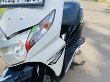 https://riyasewana.com/uploads/hero-honda-dio-80085724813.jpg