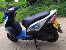 https://riyasewana.com/uploads/hero-honda-dio-8955454763.jpg
