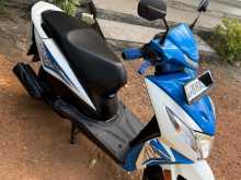 https://riyasewana.com/uploads/hero-honda-dio-916511813782.jpg